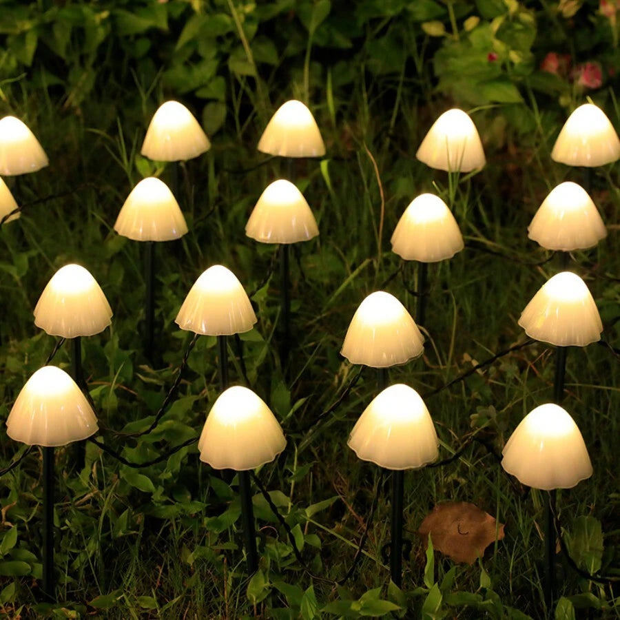 10 solar-powered mini-mushrooms to stick in CHAMPY driveway marking warm white LED 3.8m