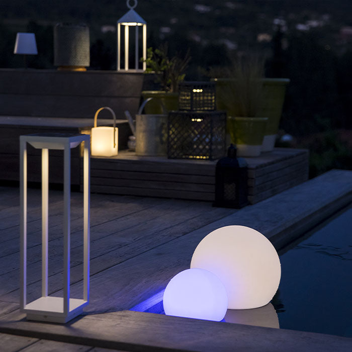 Chic white solar lantern in aluminum to plant or stand or fix to the ground warm white LED BIG HYDRA H50cm with switch