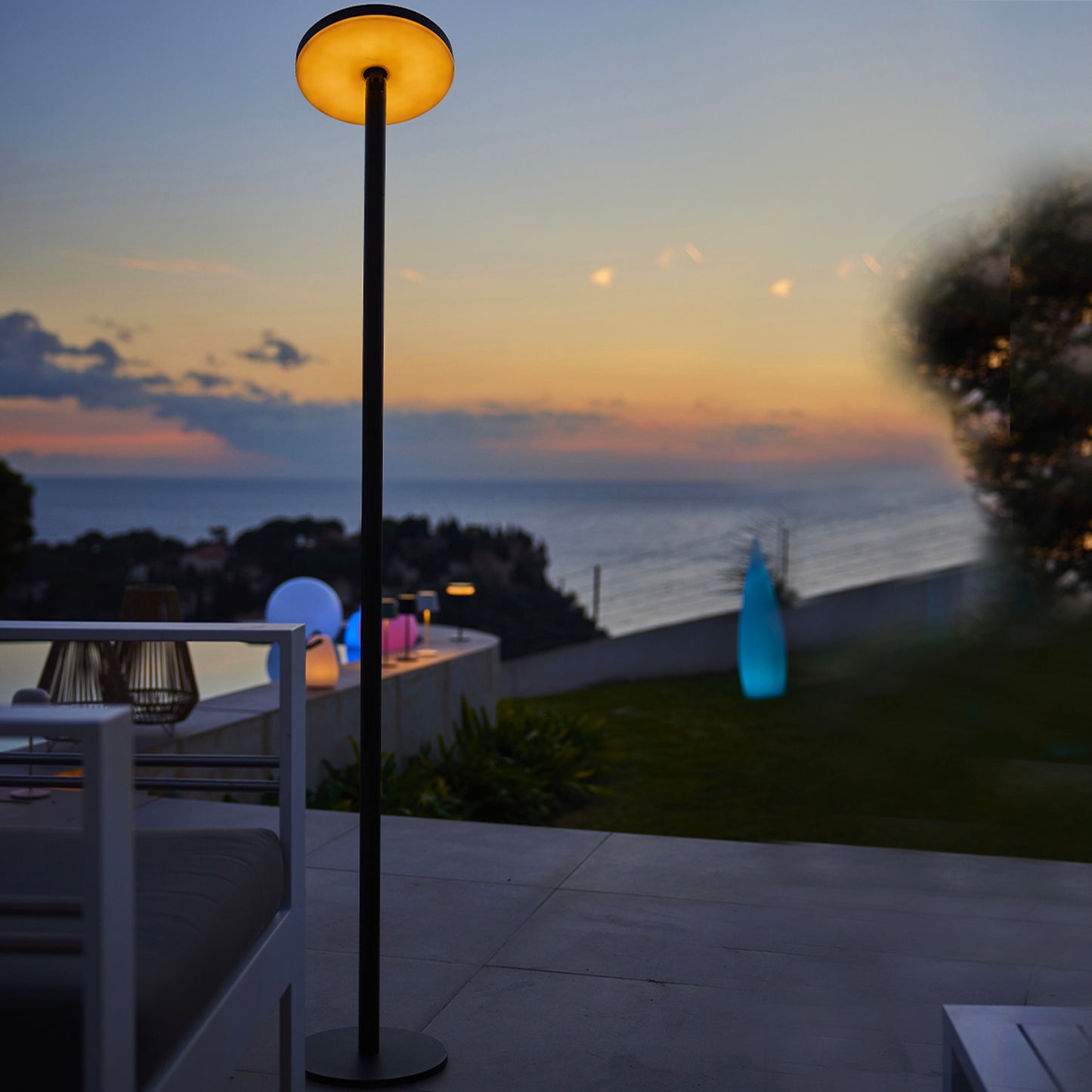 Solar and rechargeable floor lamp with metal foot LED warm white / dimmable white STANDY SOLAR H150cm