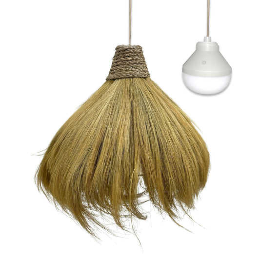 Suspension MASAI NOMAD en herbe de rayung style bohème avec ampoule LED blanc/RGB nomade