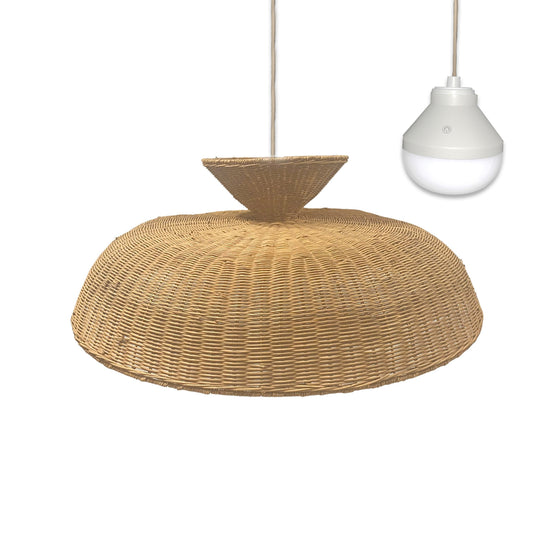 Suspension DARMA NOMAD en rotin style bohème avec ampoule LED blanc/RGB nomade
