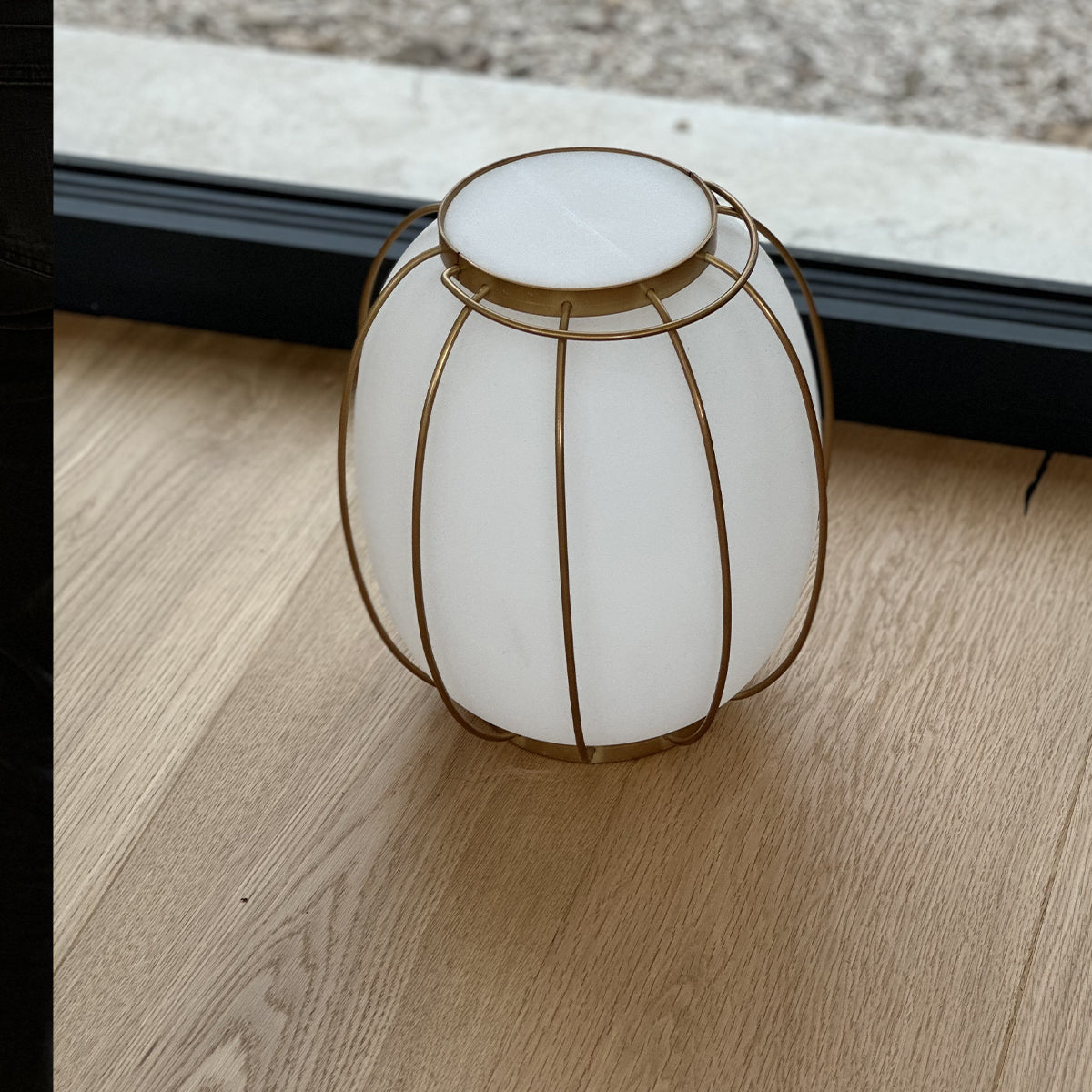 Wireless table lamp gold metal handle LED warm white / cool white TULUM H27cm