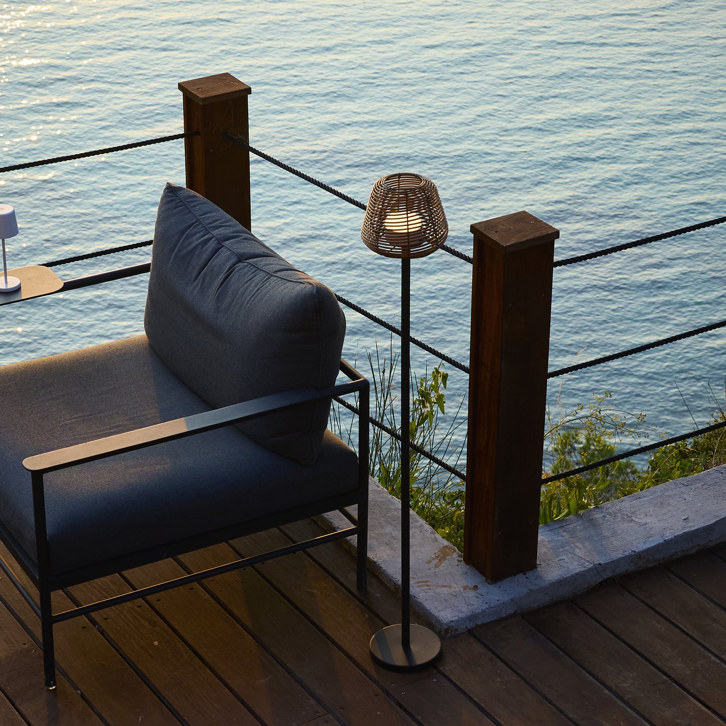 Poly rattan design wire floor lamp for outdoor white LED TALL BOHEME H150cm E27 base