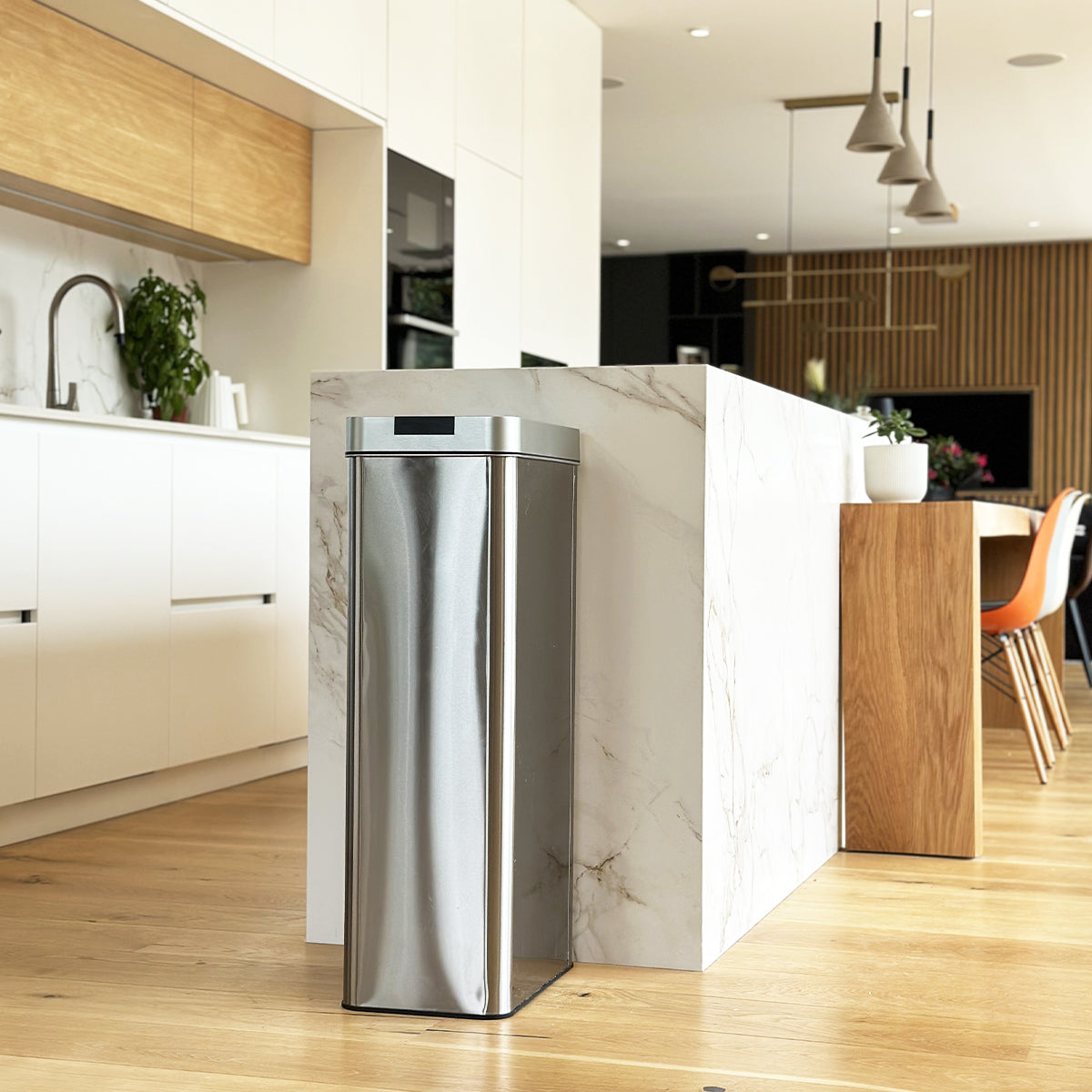 Automatic kitchen bin 90L SILVERLAKE in stainless steel with strapping Large capacity butterfly opening