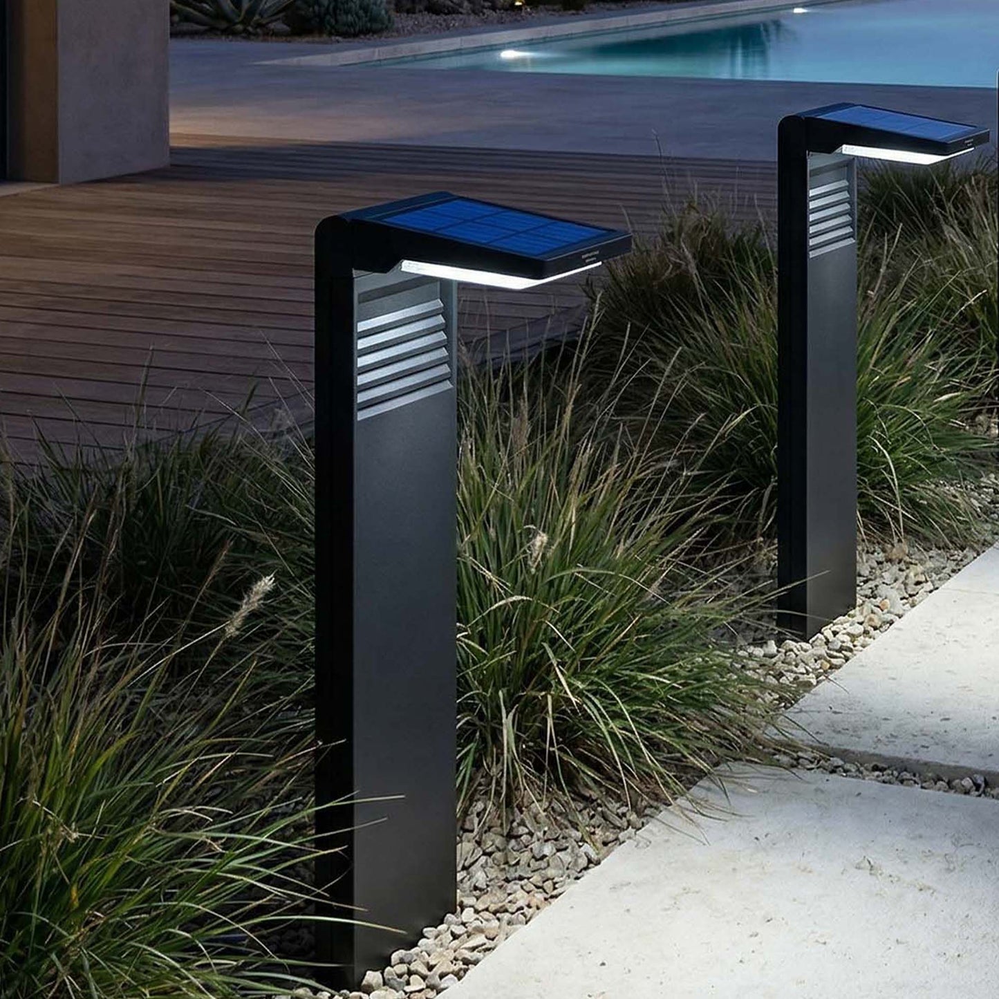 Set of 2 cold white LED solar beacons for planting 2x OSTRY H41cm