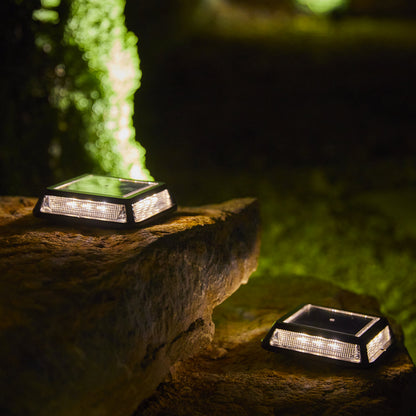 Set of 2 square garden solar beacons, warm white LED beaconing 2x QUADRY 12x12cm