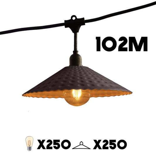 Guirlande lumineuse extérieure raccordable 102m avec 250 ampoules LED filament E27 blanc chaud VINTY LIGHT et abat-jour en métal style vintage