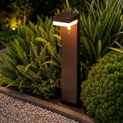 Balise solaire à fixer ou à planter LED blanc chaud avec détecteur de mouvement CENOVA TALL CORTEN H50cm