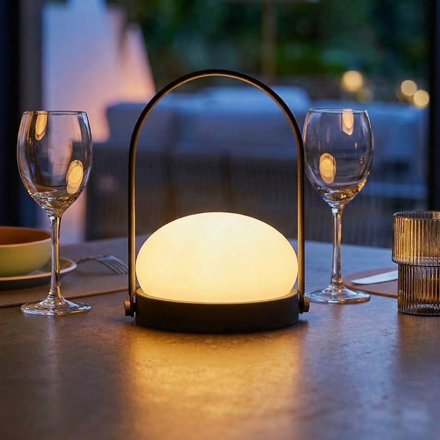 Wireless table lamp metal handle warm white LED DAY H22cm