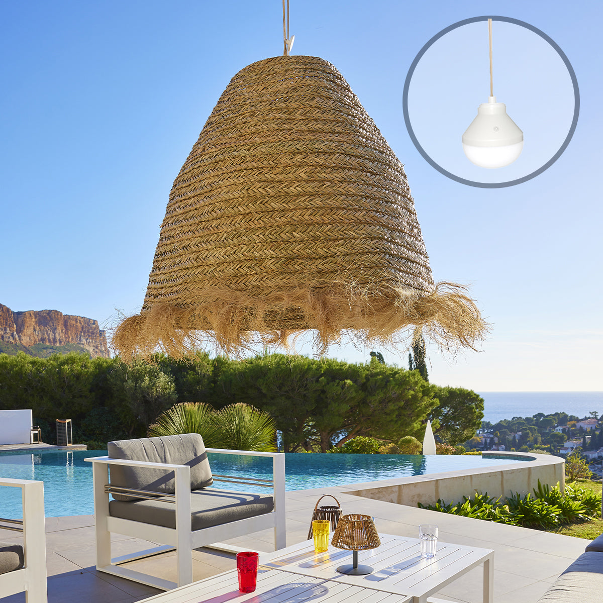 Suspension XXL BIG ANAFI NOMAD en jonc de mer naturel style bohème avec ampoule LED nomade