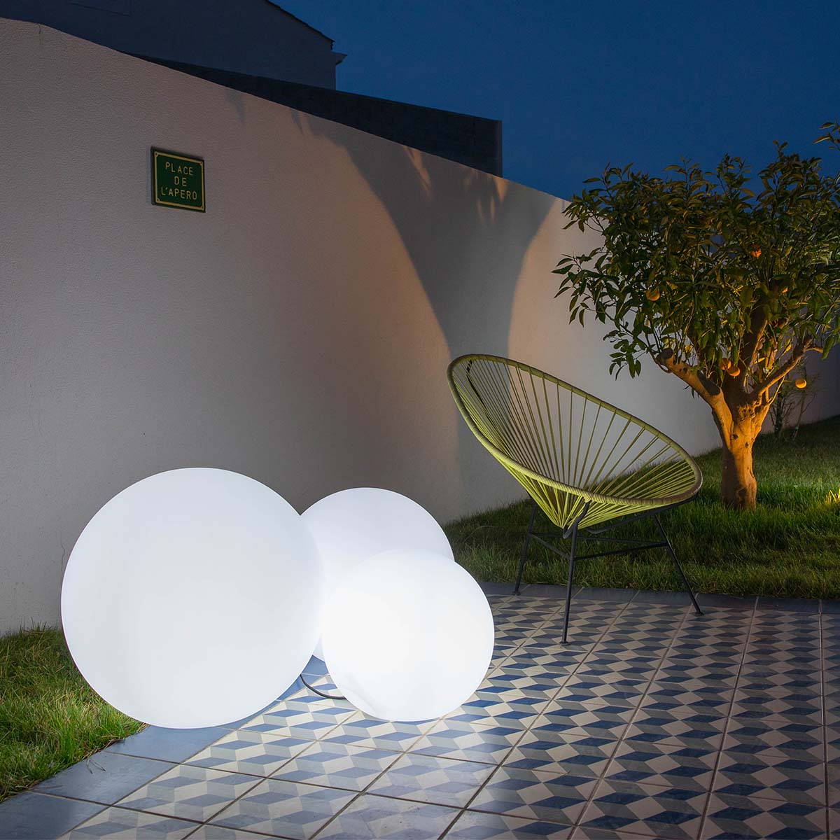 Wired ball light for outdoor white LED BOBBY ∅40cm E27 base