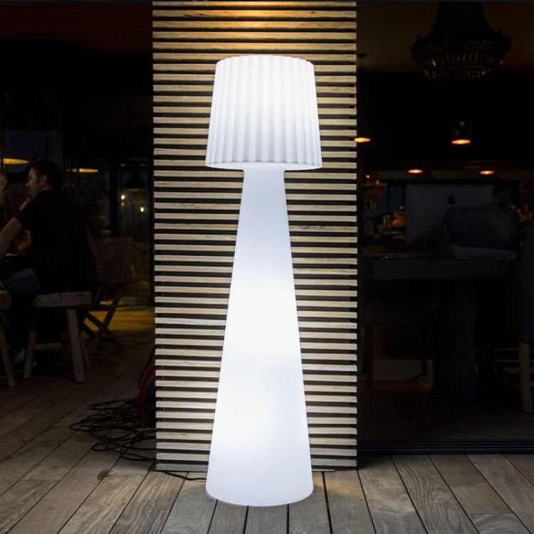 Lampadaire lumineux design filaire abat-jour ondulé pour extérieur éclairage puissant LED blanc LADY H150cm culot E27 - REDDECO.com